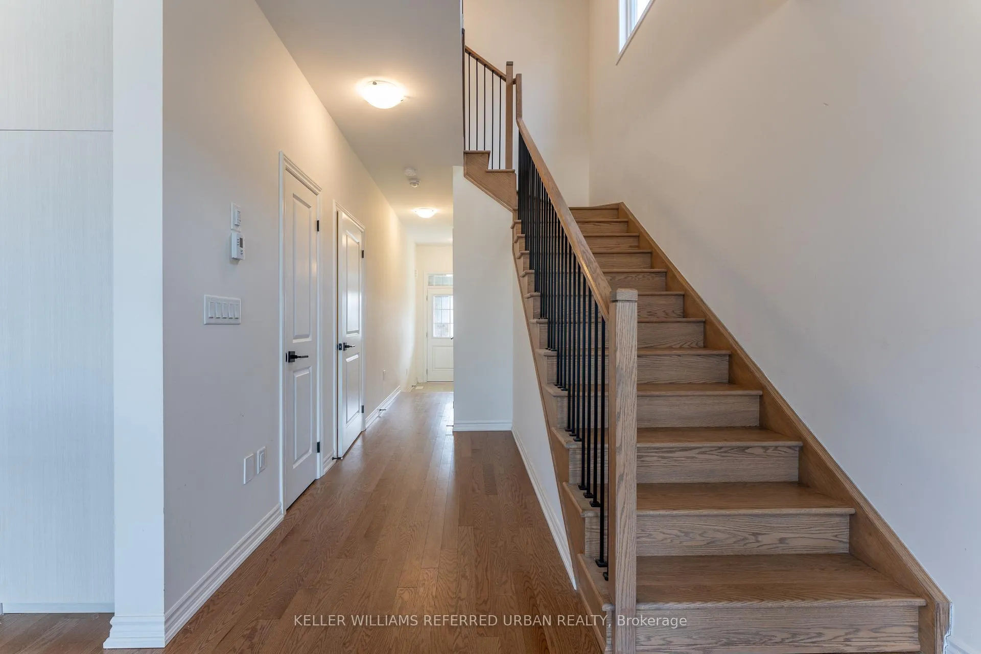 Photo 11 of 23 Greer Street, Barrie, Rural Barrie Southeast — HOMEH