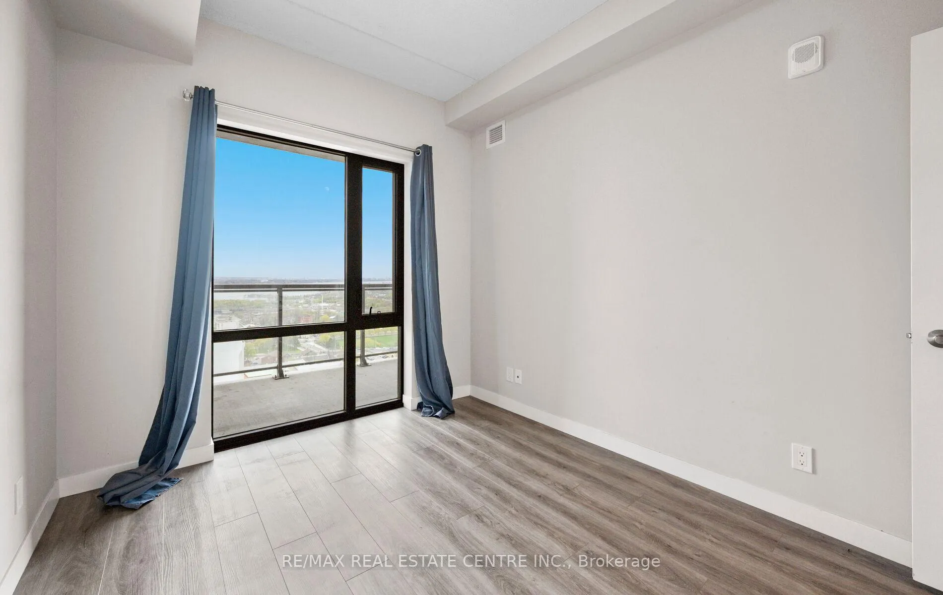 Photo 26 of Unit 2008, 15 Queen Street S, Hamilton, Central — HOMEH