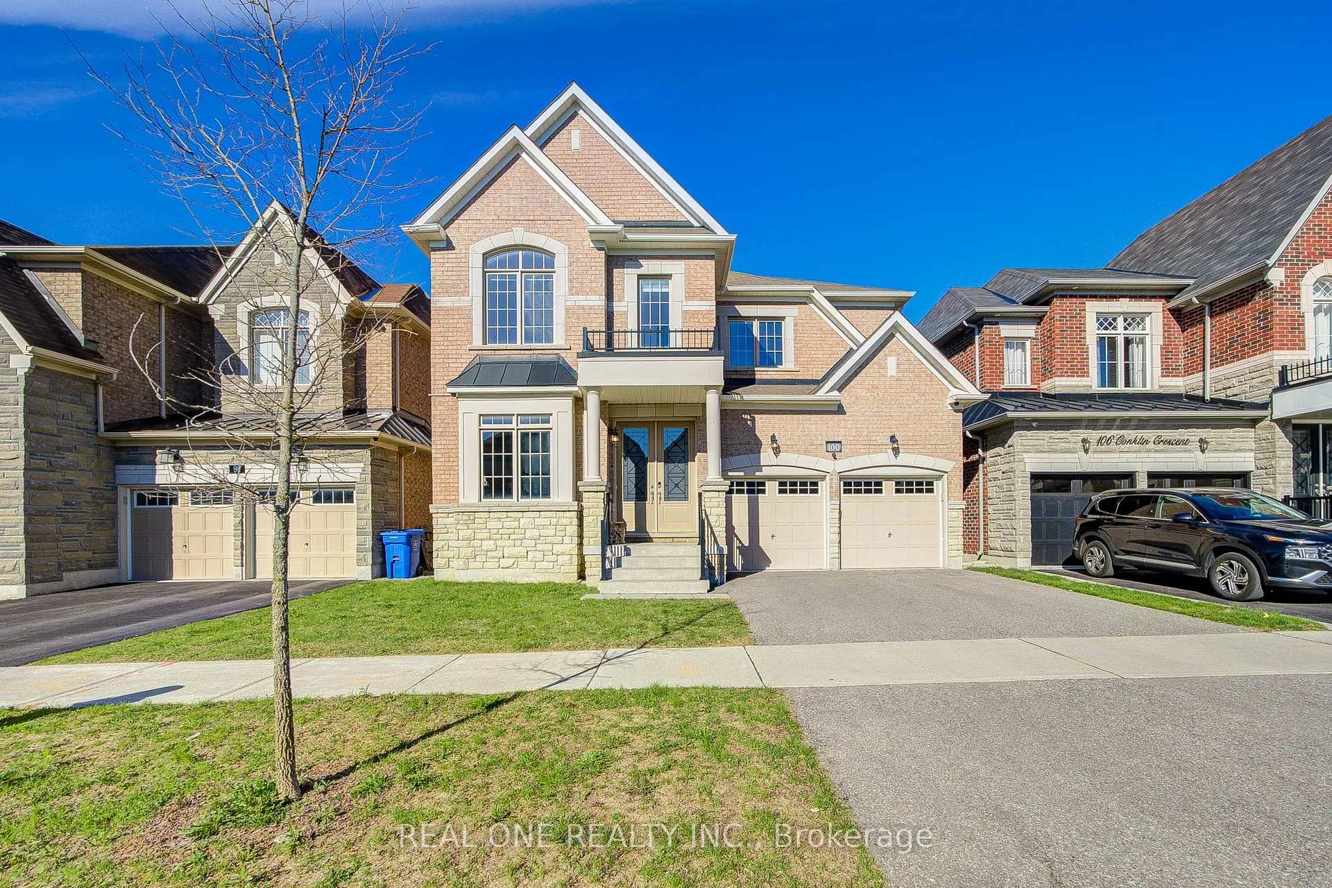 Photo 1 of 100 Conklin Crescent, Aurora, Rural Aurora — HOMEH