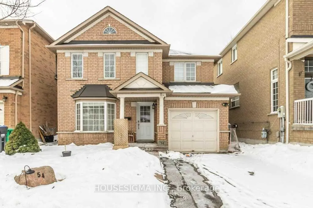 Photo 2 of 54 Upper Highlands Drive, Brampton, Heart Lake East — HOMEH