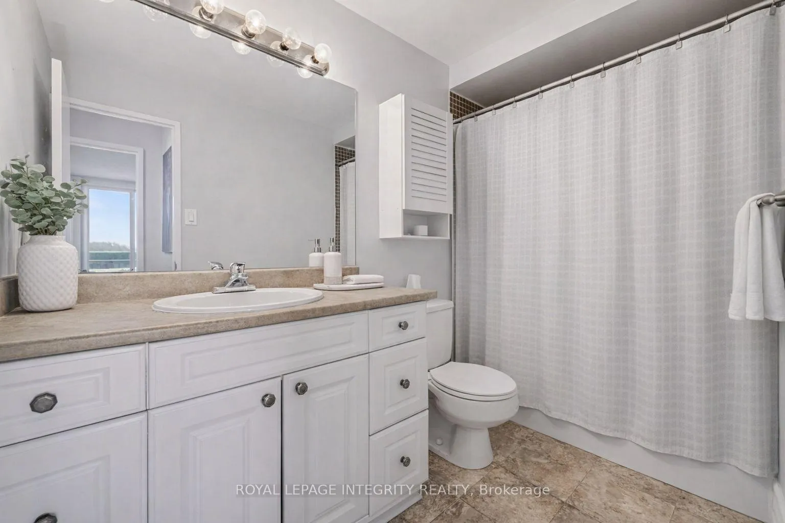 Photo 17 of Unit 906, 1081 Ambleside Drive, Ottawa, Woodroffe — HOMEH