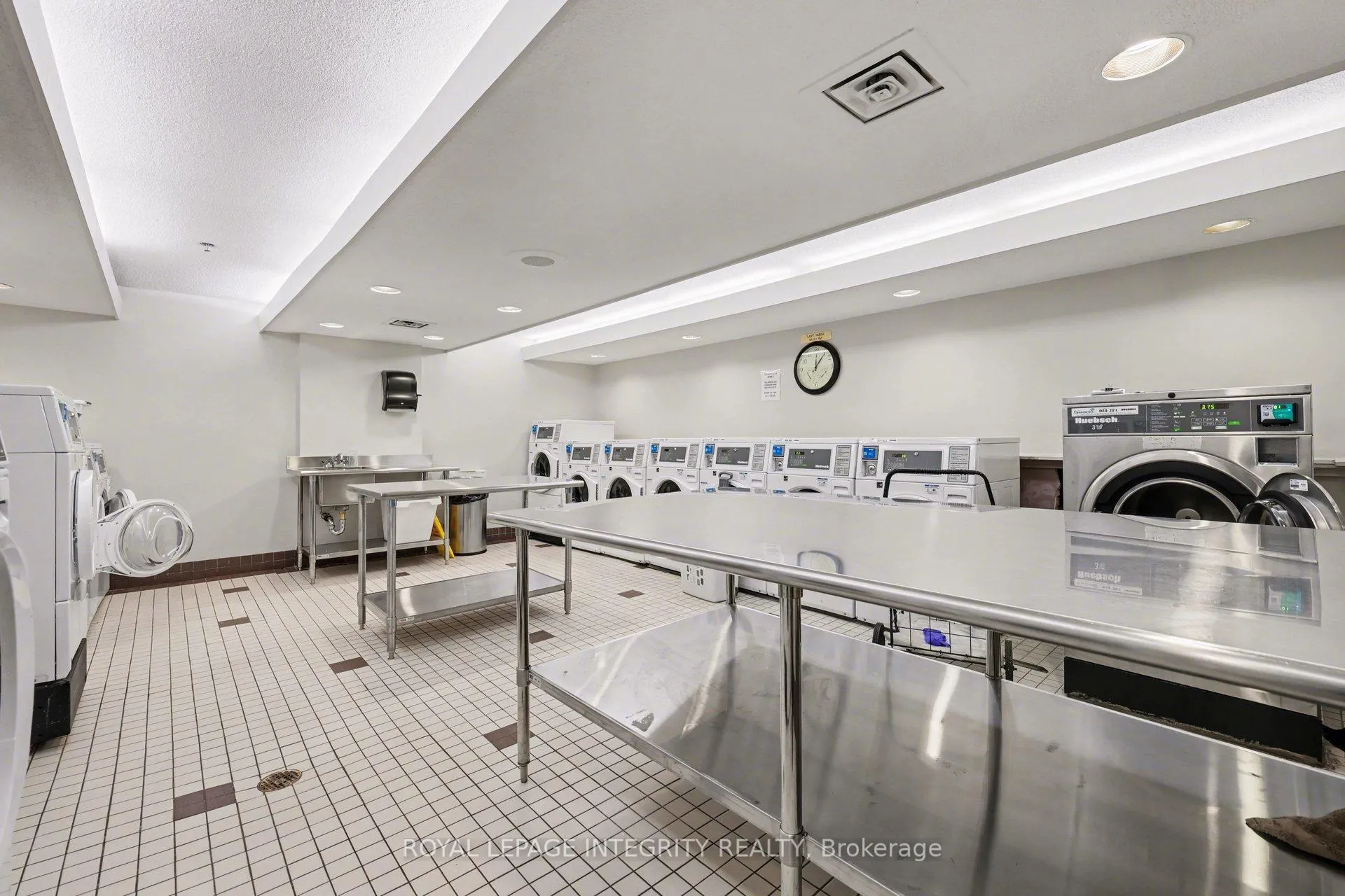 Photo 30 of Unit 906, 1081 Ambleside Drive, Ottawa, Woodroffe — HOMEH