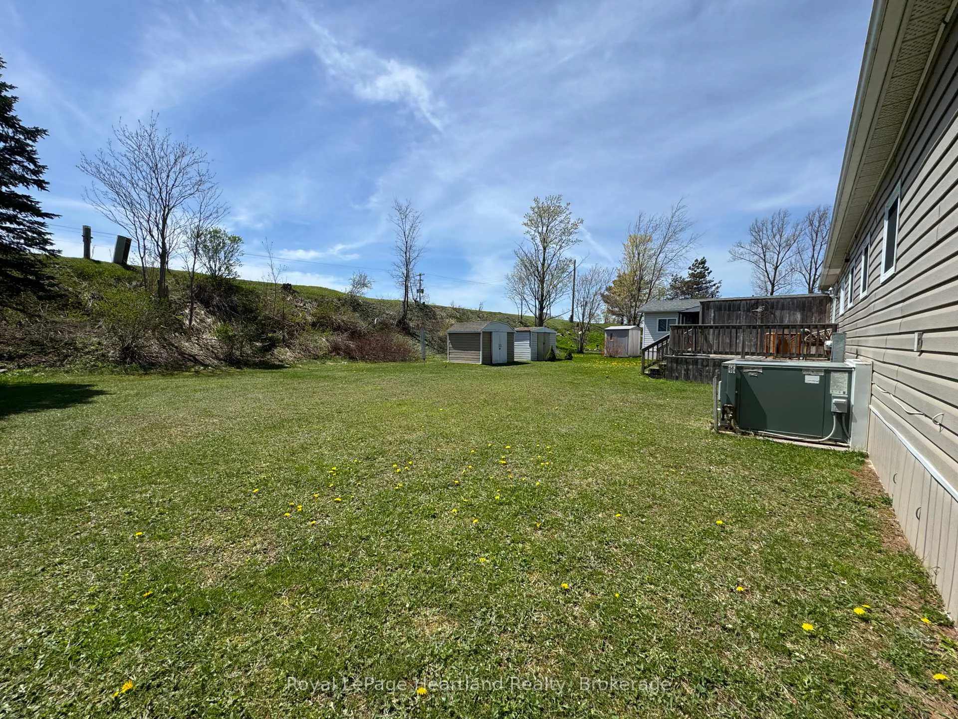 Photo 9 of Unit 36, 39724 Amberley Road, Morris Turnberry, Turnberry — HOMEH