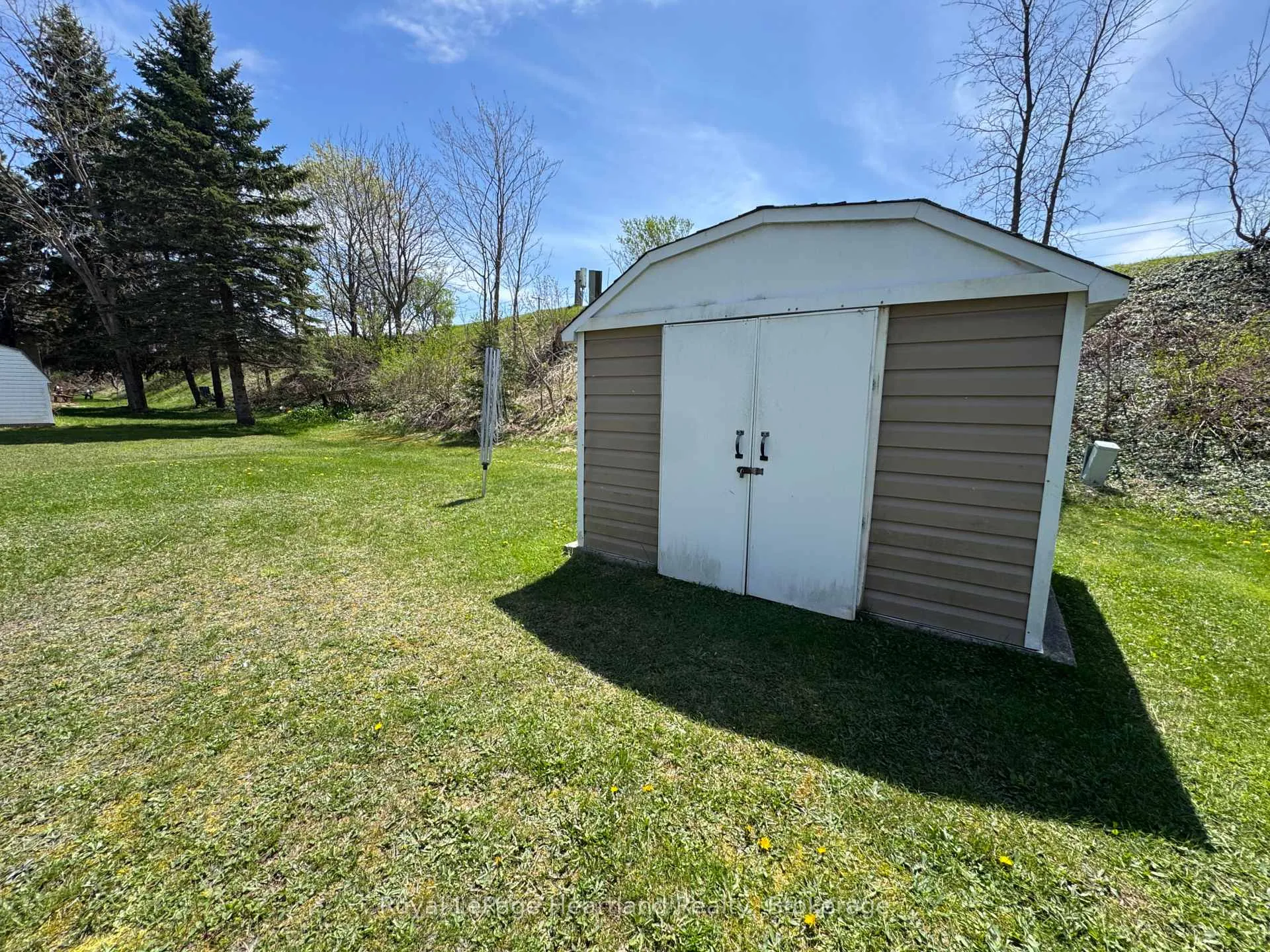 Photo 11 of Unit 36, 39724 Amberley Road, Morris Turnberry, Turnberry — HOMEH