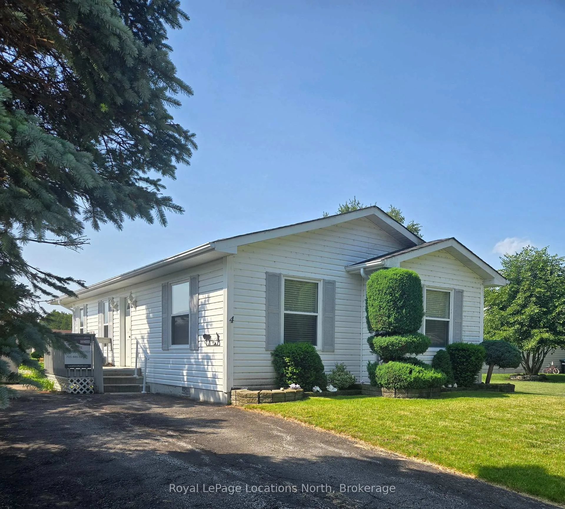 Photo 51 of 4 St. James Place, Wasaga Beach — HOMEH