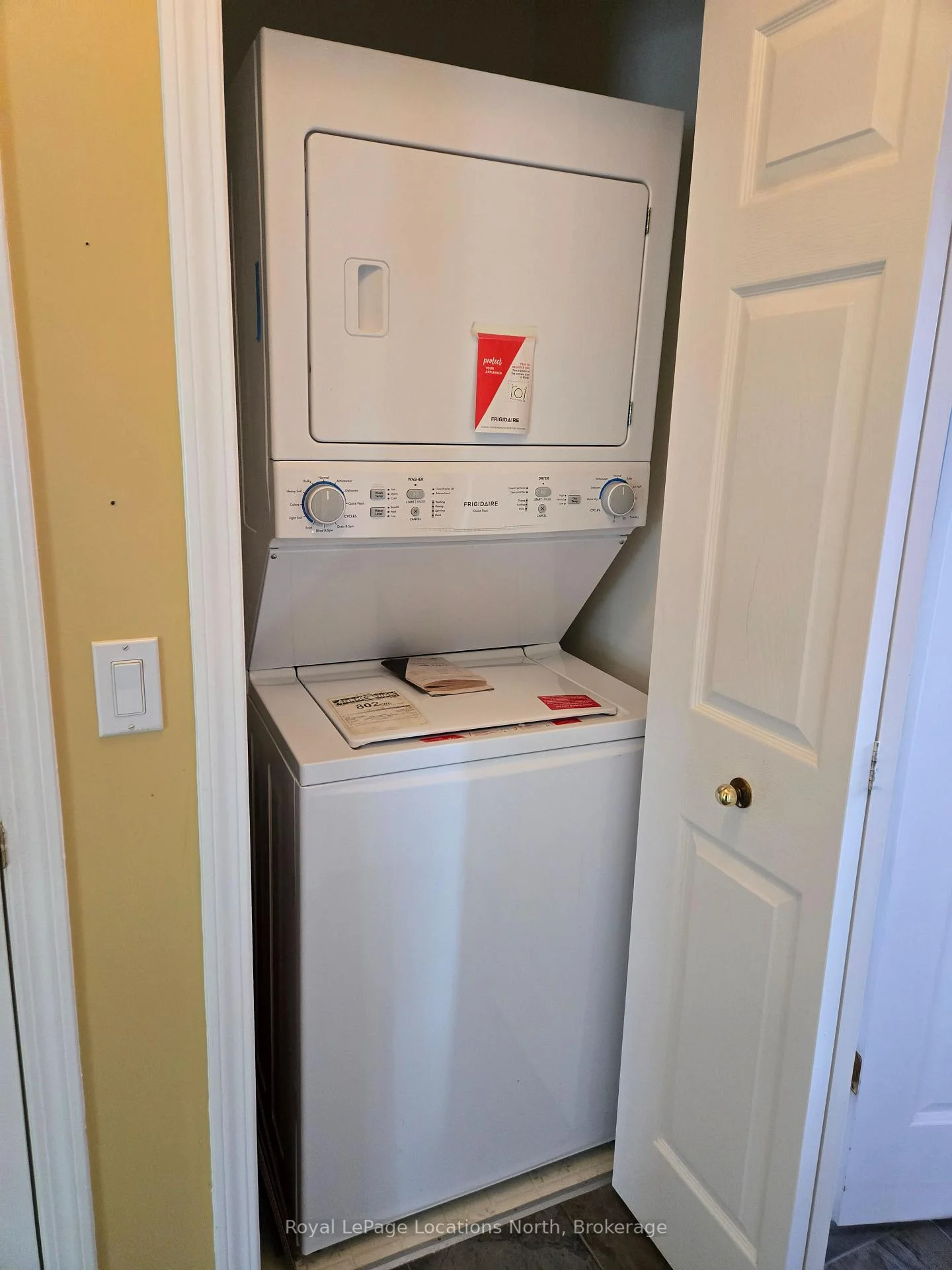 Photo 27 of 4 St. James Place, Wasaga Beach — HOMEH