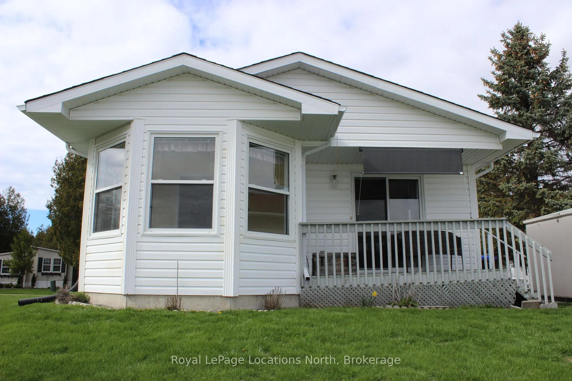 Photo 37 of 4 St. James Place, Wasaga Beach — HOMEH