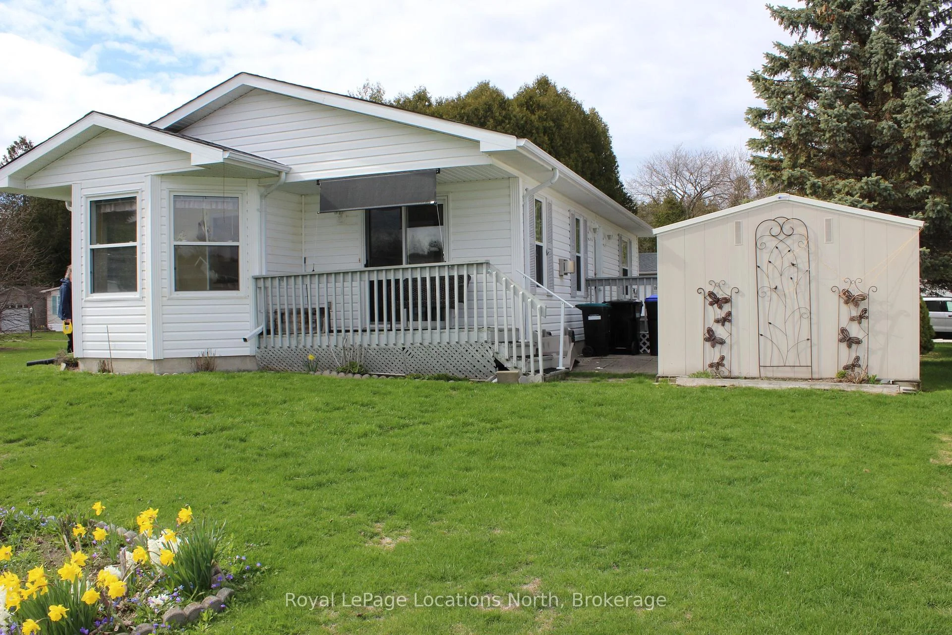 Photo 38 of 4 St. James Place, Wasaga Beach — HOMEH