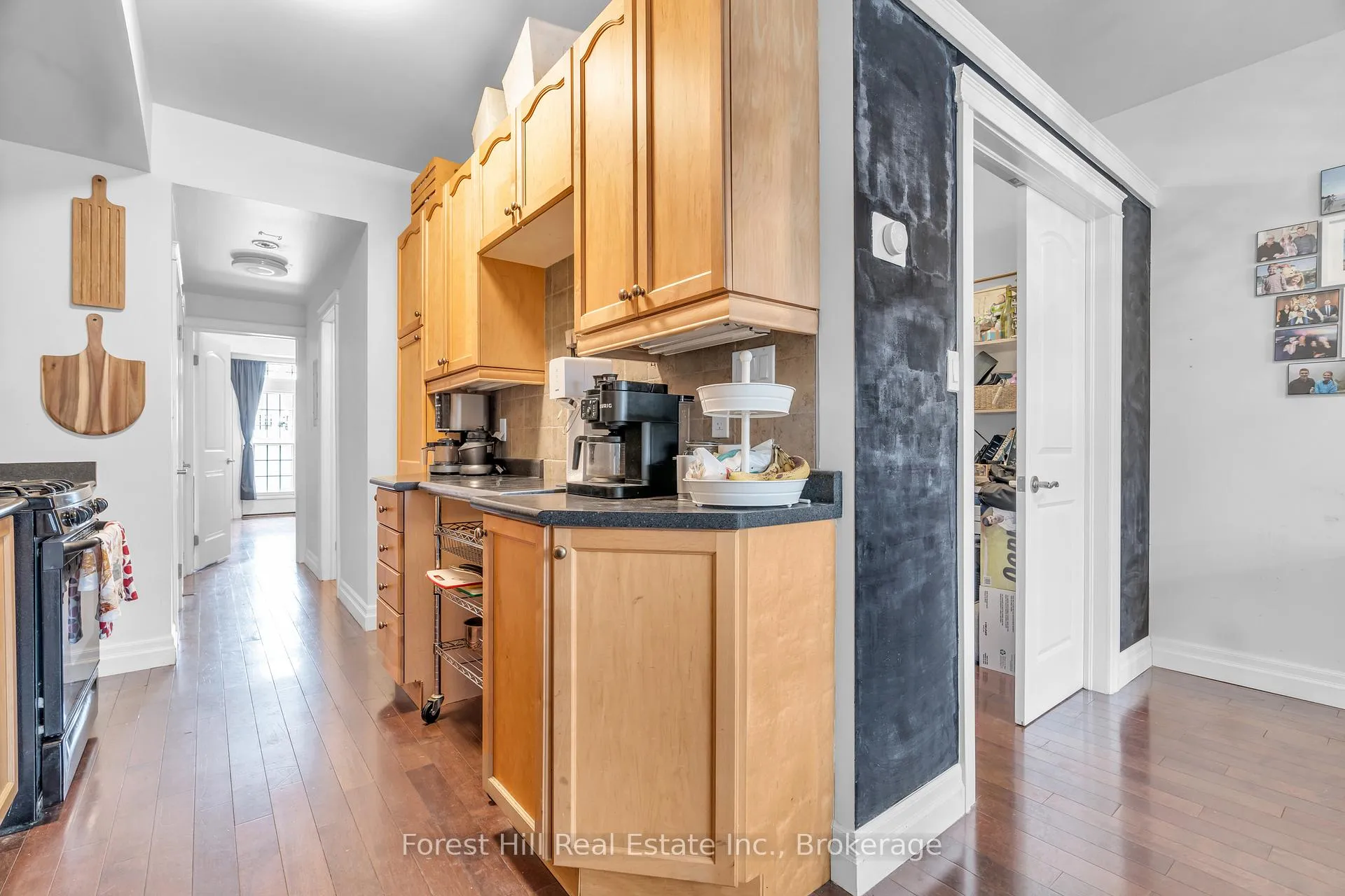 Photo 10 of Unit 104, 555 King Street E, Kitchener, King East — HOMEH