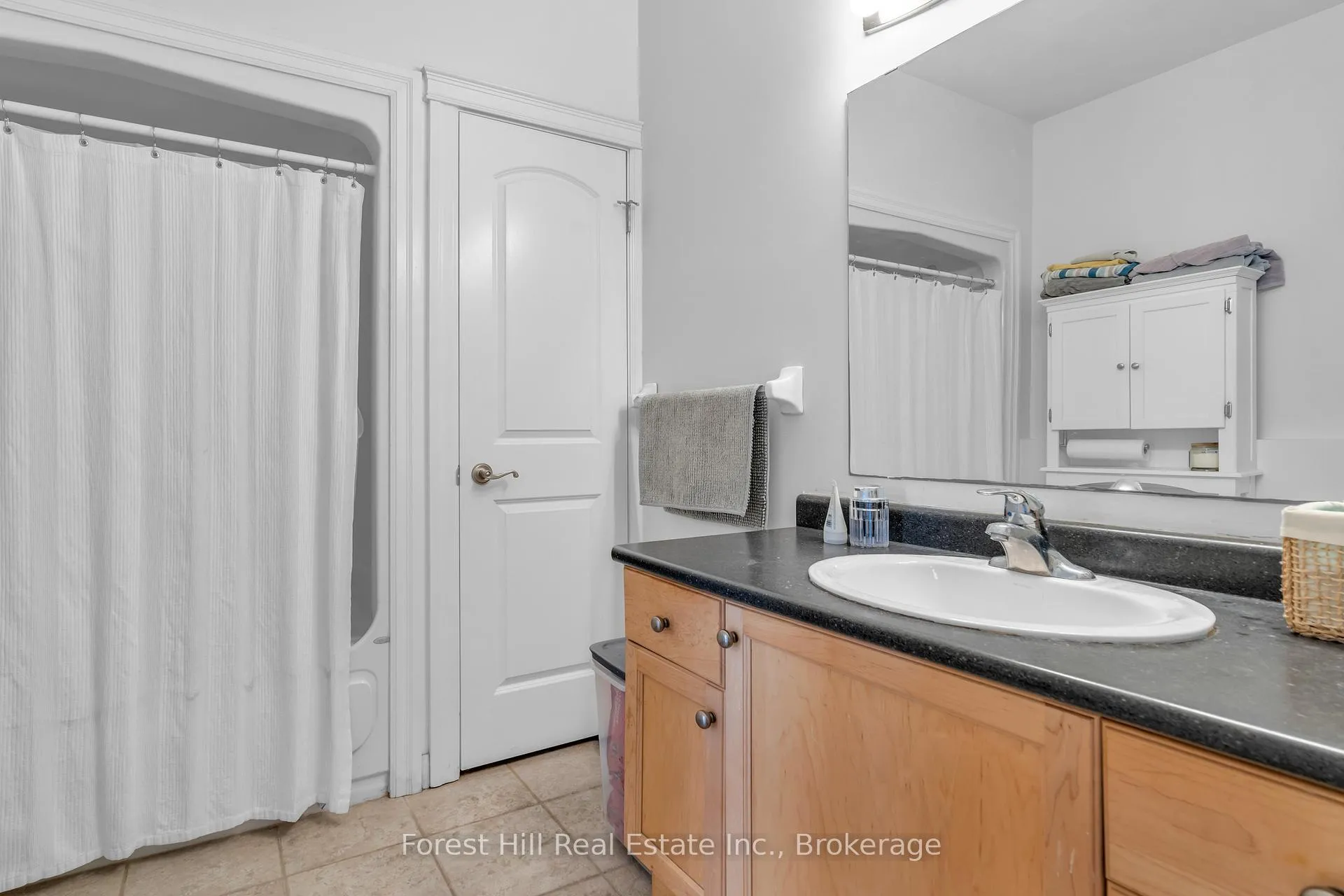 Photo 15 of Unit 104, 555 King Street E, Kitchener, King East — HOMEH