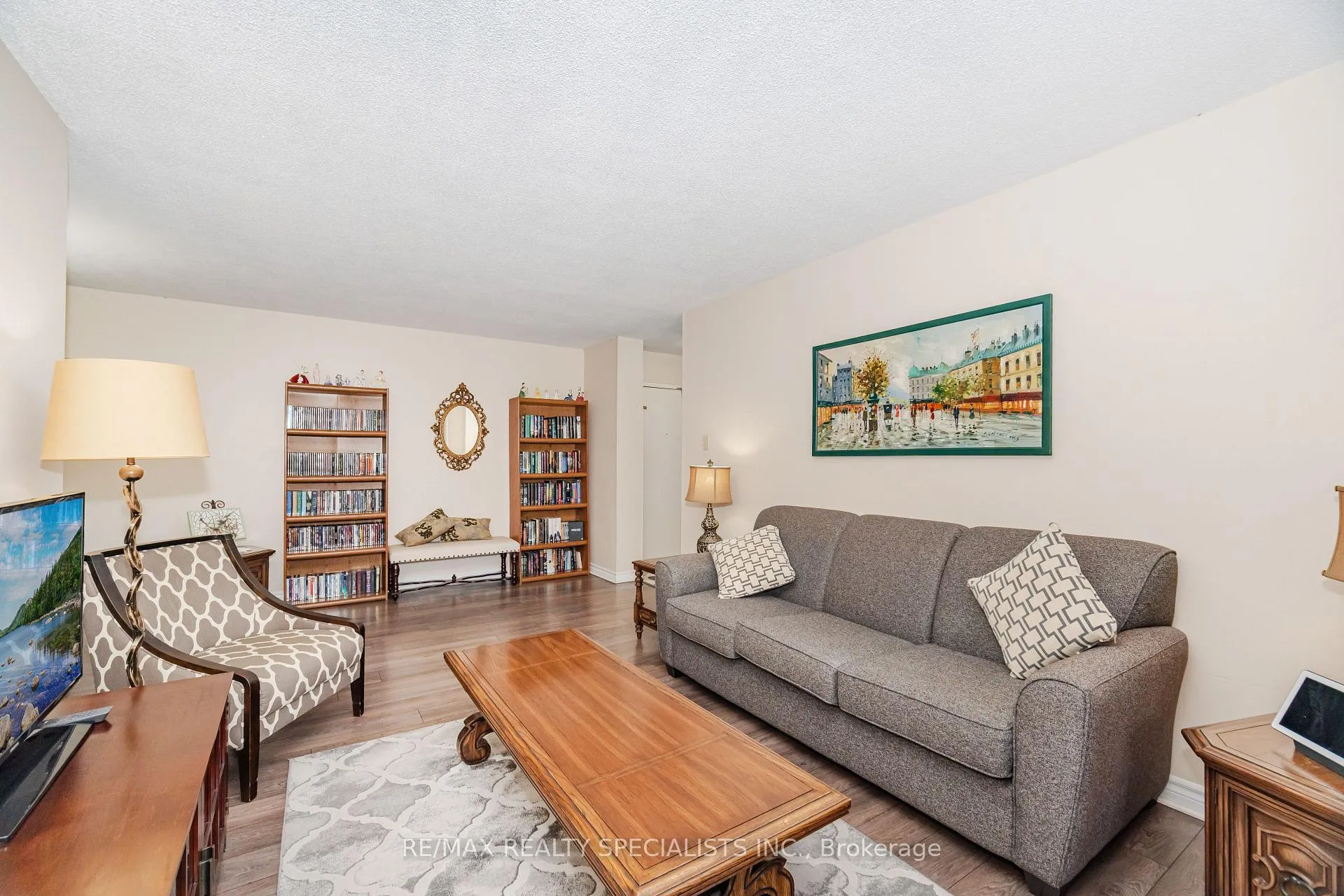Photo 8 of Unit 108, 3 Lisa Street, Brampton, Queen Street Corridor — HOMEH