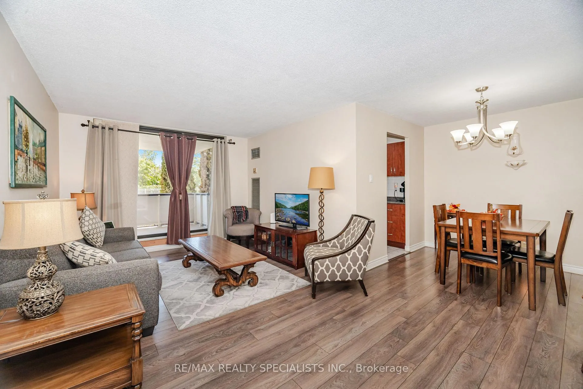 Photo 10 of Unit 108, 3 Lisa Street, Brampton, Queen Street Corridor — HOMEH