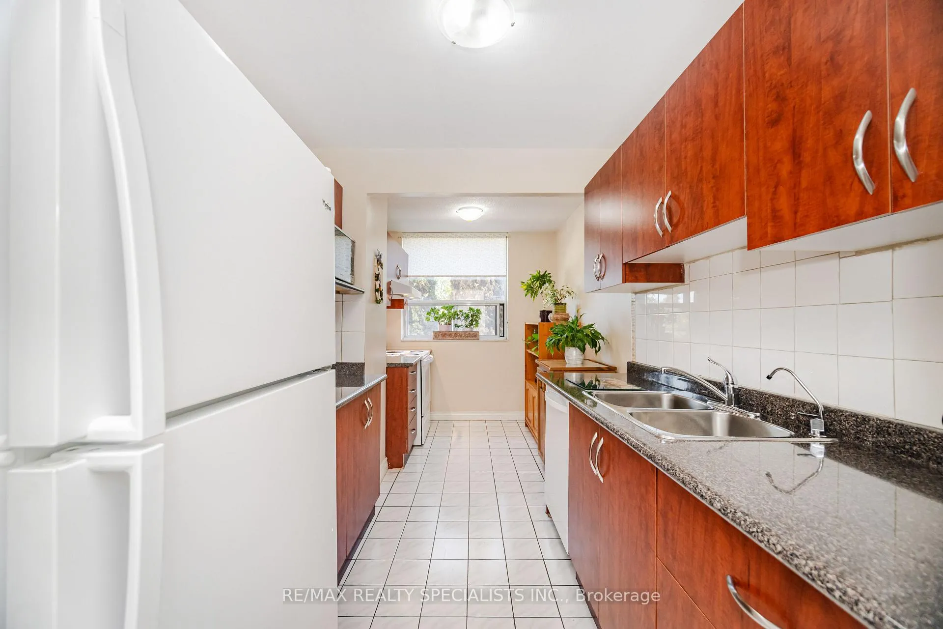 Photo 13 of Unit 108, 3 Lisa Street, Brampton, Queen Street Corridor — HOMEH