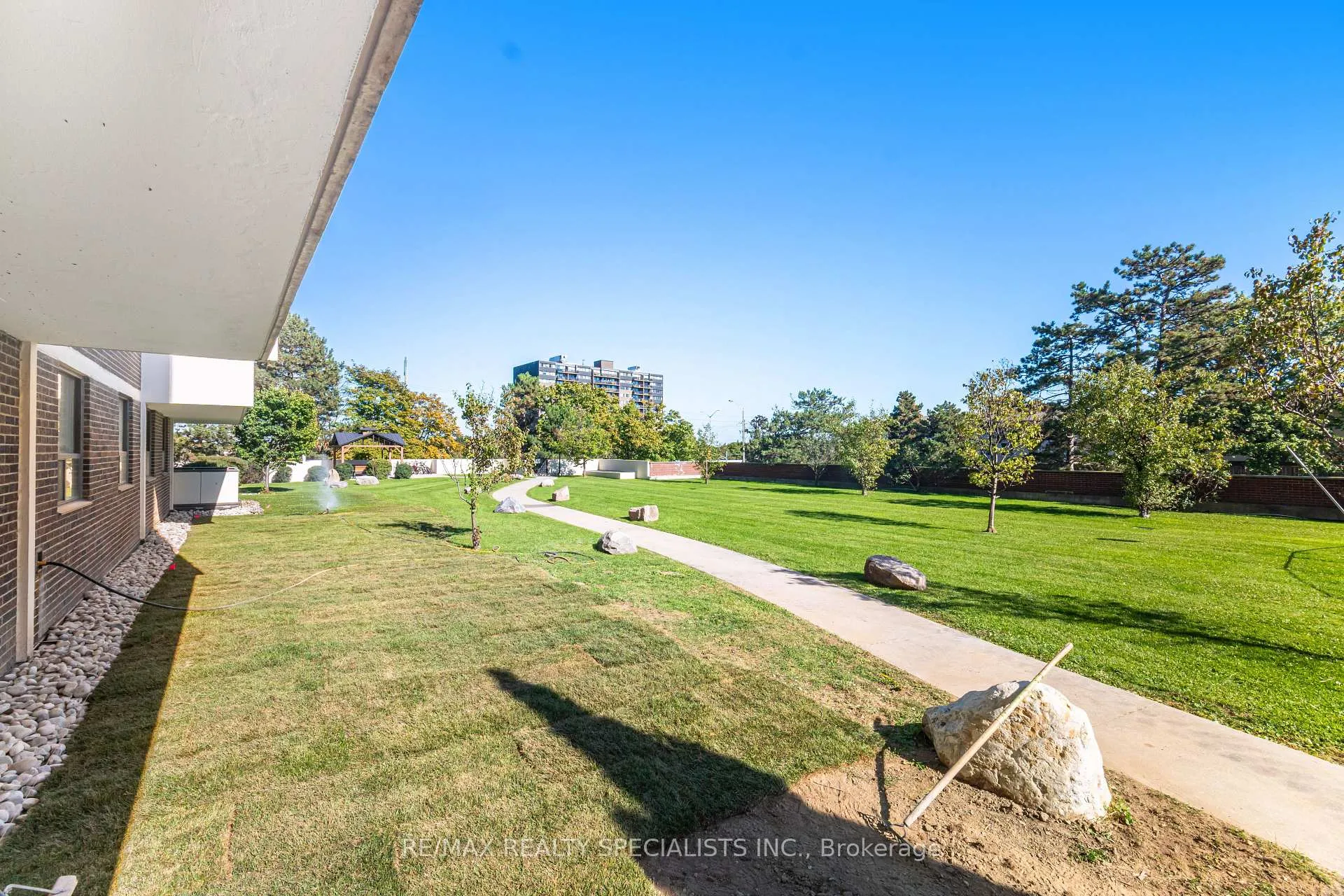 Photo 31 of Unit 108, 3 Lisa Street, Brampton, Queen Street Corridor — HOMEH