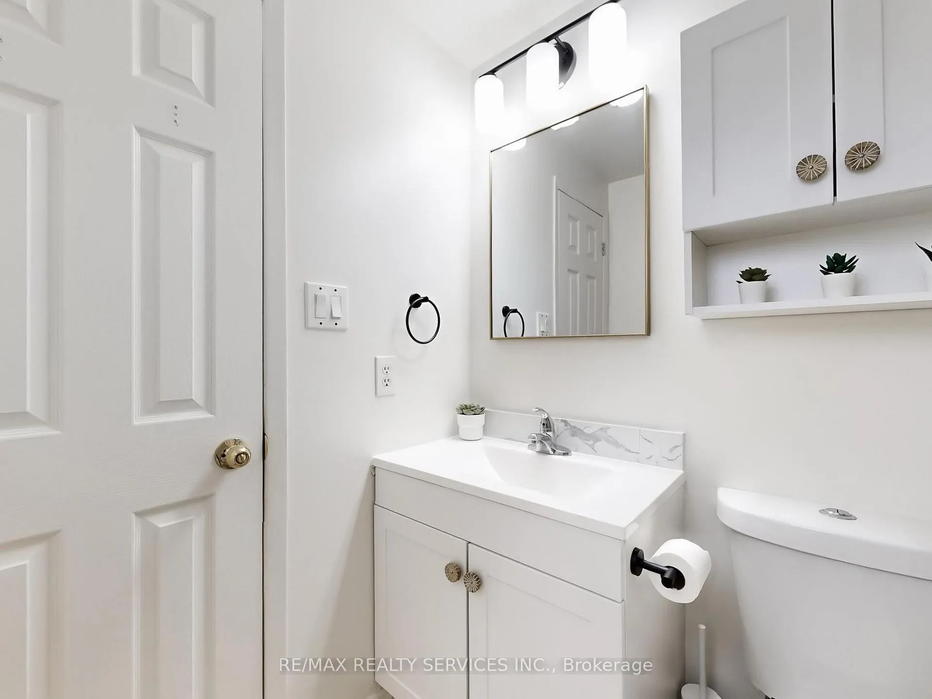 Photo 32 of 30 Haley Court, Brampton, Central Park — HOMEH