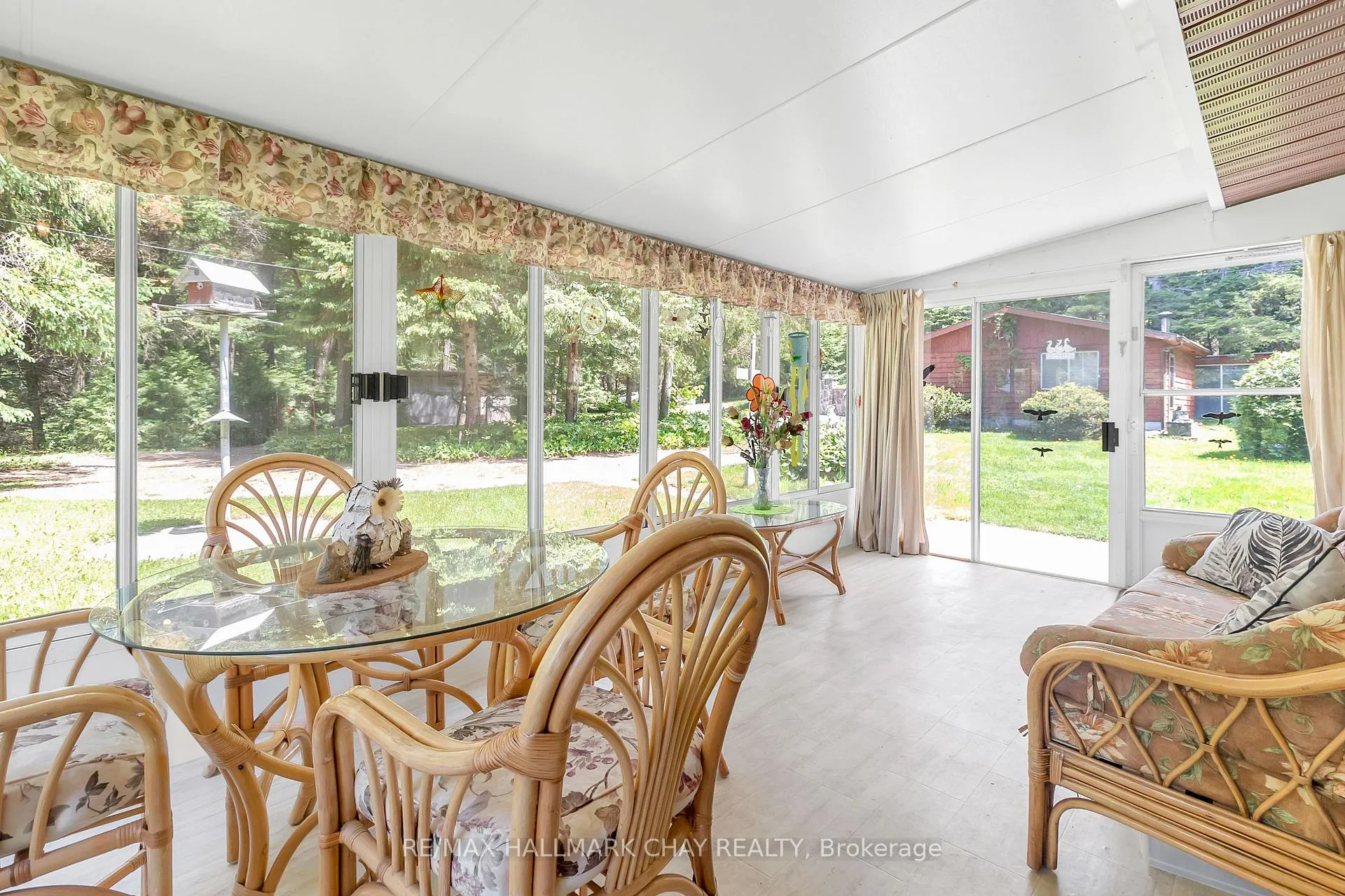 Photo 12 of 1070 Chaikof Road, Bracebridge, Draper — HOMEH