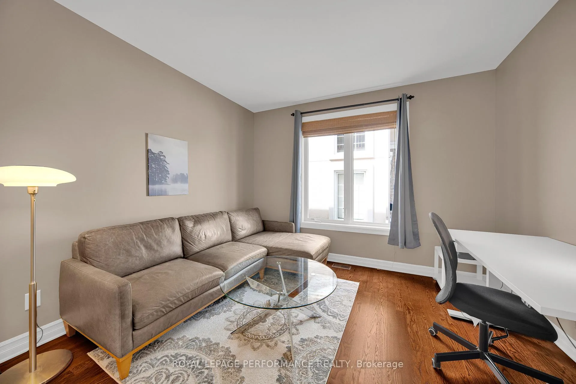 Photo 5 of 590 Kochar Drive, Ottawa, Mooneys Bay — HOMEH