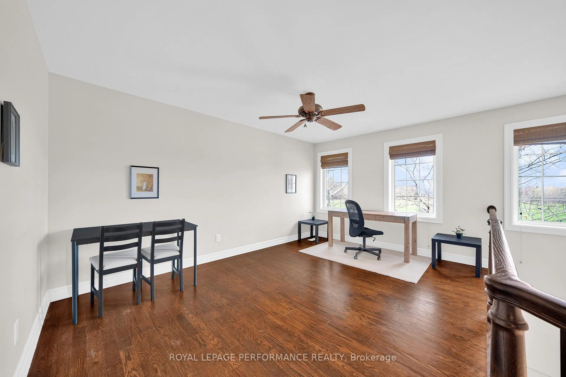 Photo 20 of 590 Kochar Drive, Ottawa, Mooneys Bay — HOMEH