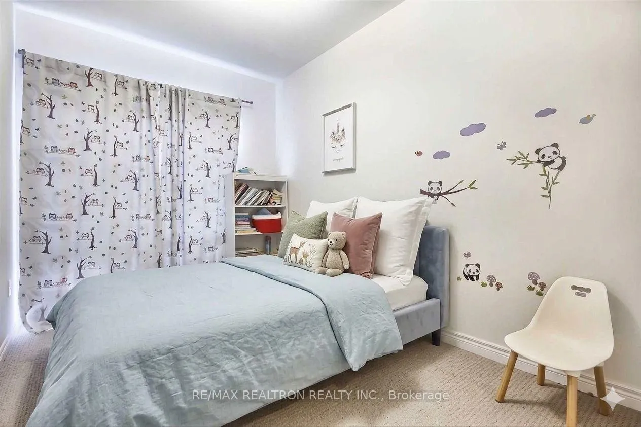 Photo 14 of Unit Main, 111 Lebovic Campus Drive, Vaughan, Patterson — HOMEH