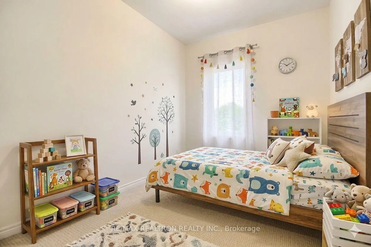 Photo 15 of Unit Main, 111 Lebovic Campus Drive, Vaughan, Patterson — HOMEH