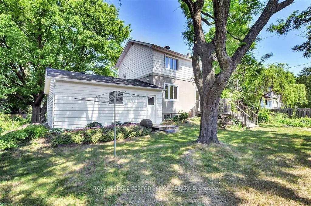 Photo 24 of 64 Starwood Road, Ottawa, Meadowlands/St. Claire Gardens — HOMEH