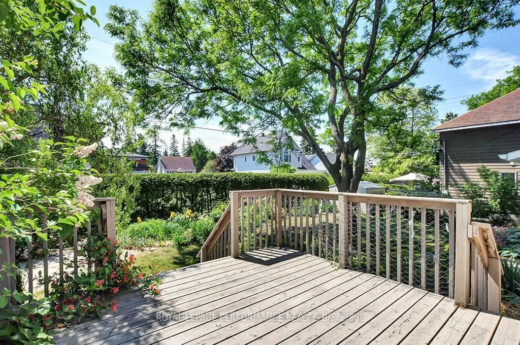 Photo 27 of 64 Starwood Road, Ottawa, Meadowlands/St. Claire Gardens — HOMEH