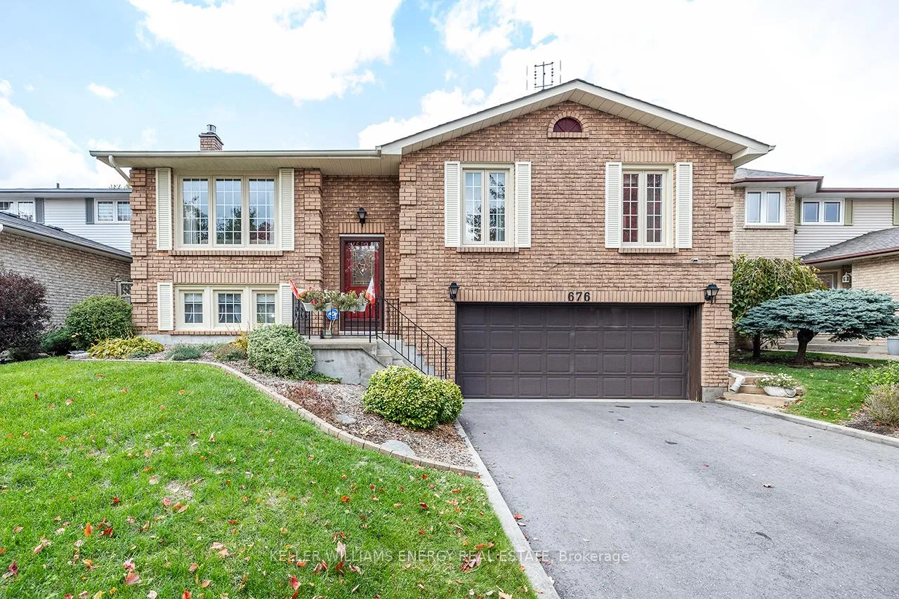 Photo 2 of 676 Whistler Drive, Oshawa, Northglen — HOMEH