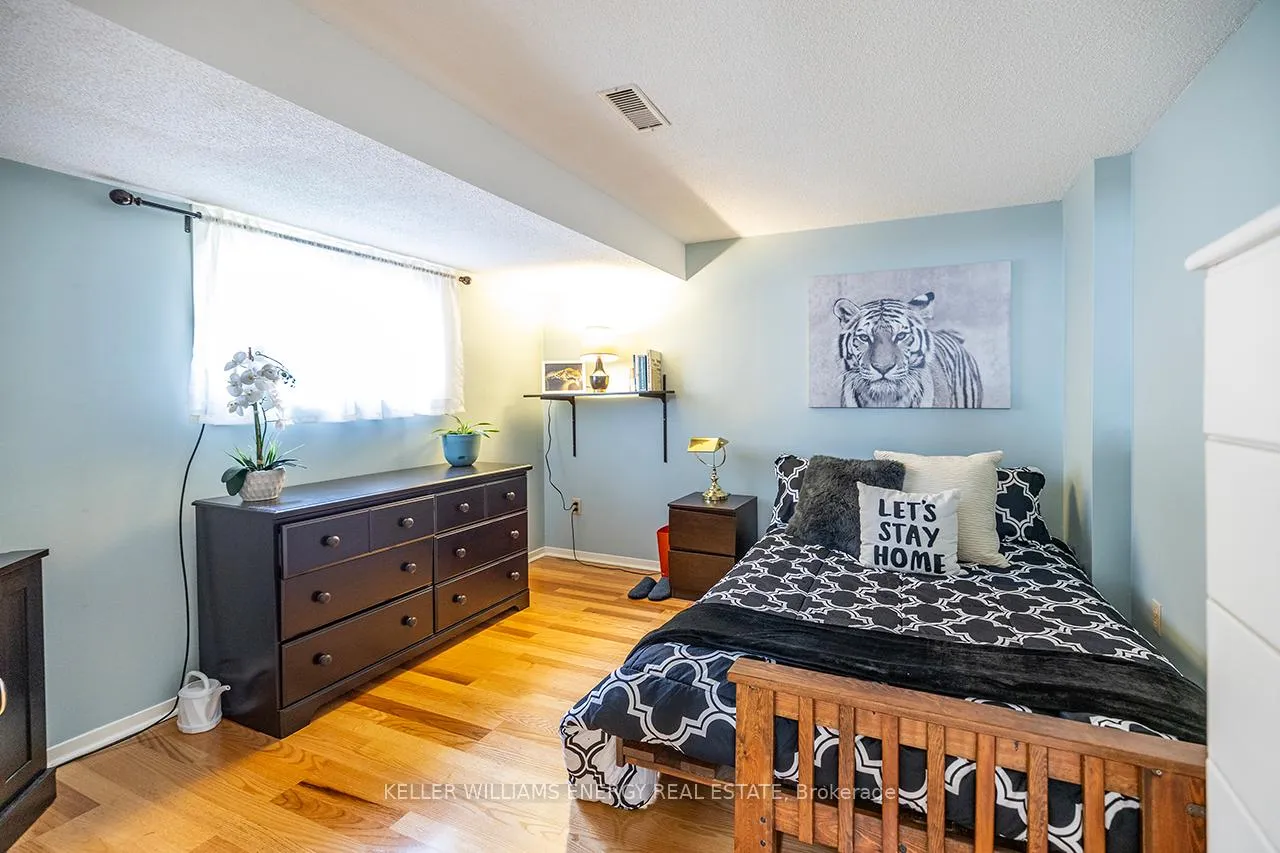 Photo 28 of 676 Whistler Drive, Oshawa, Northglen — HOMEH
