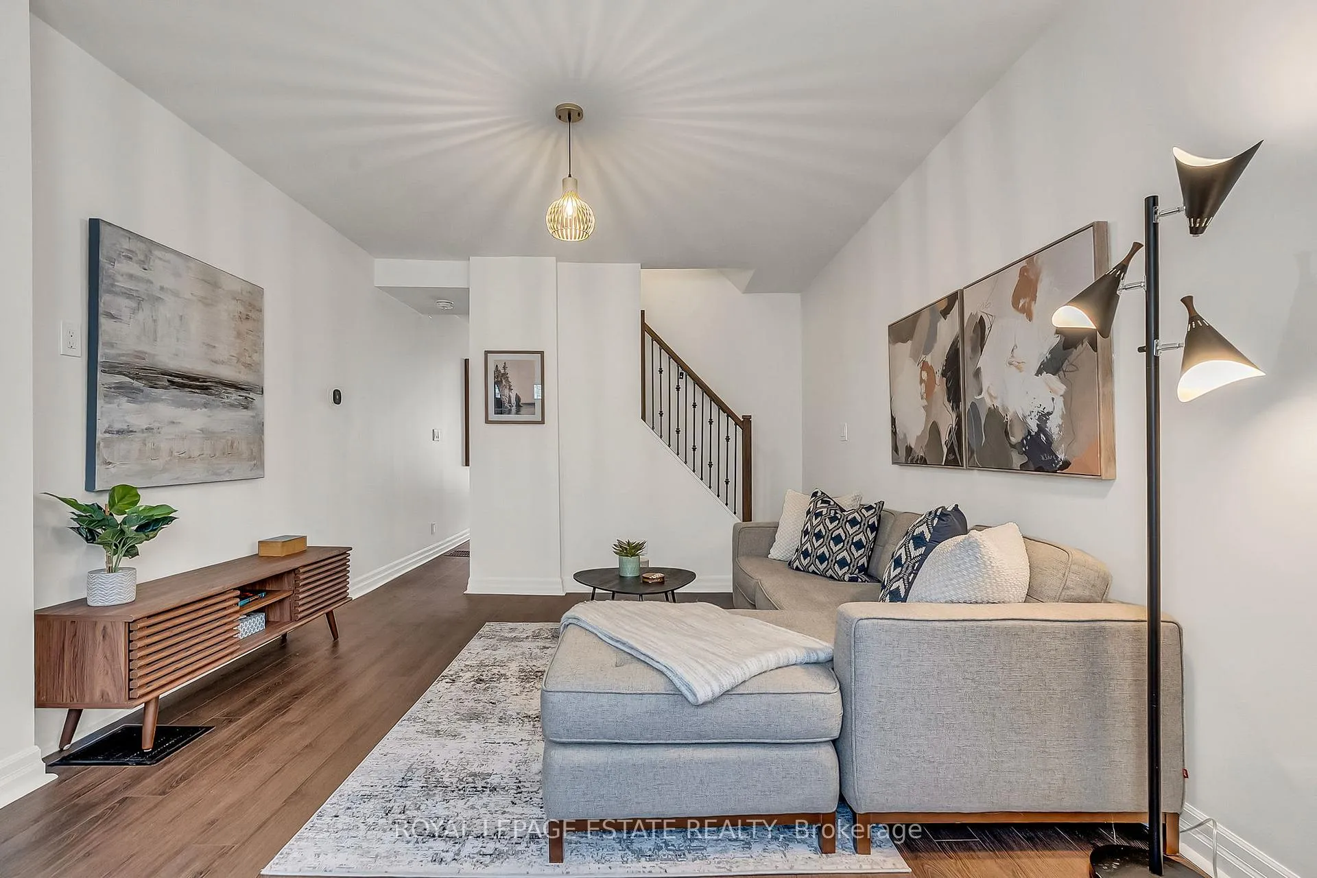 Photo 6 of 240 Cedarvale Avenue, Toronto, Woodbine-Lumsden — HOMEH