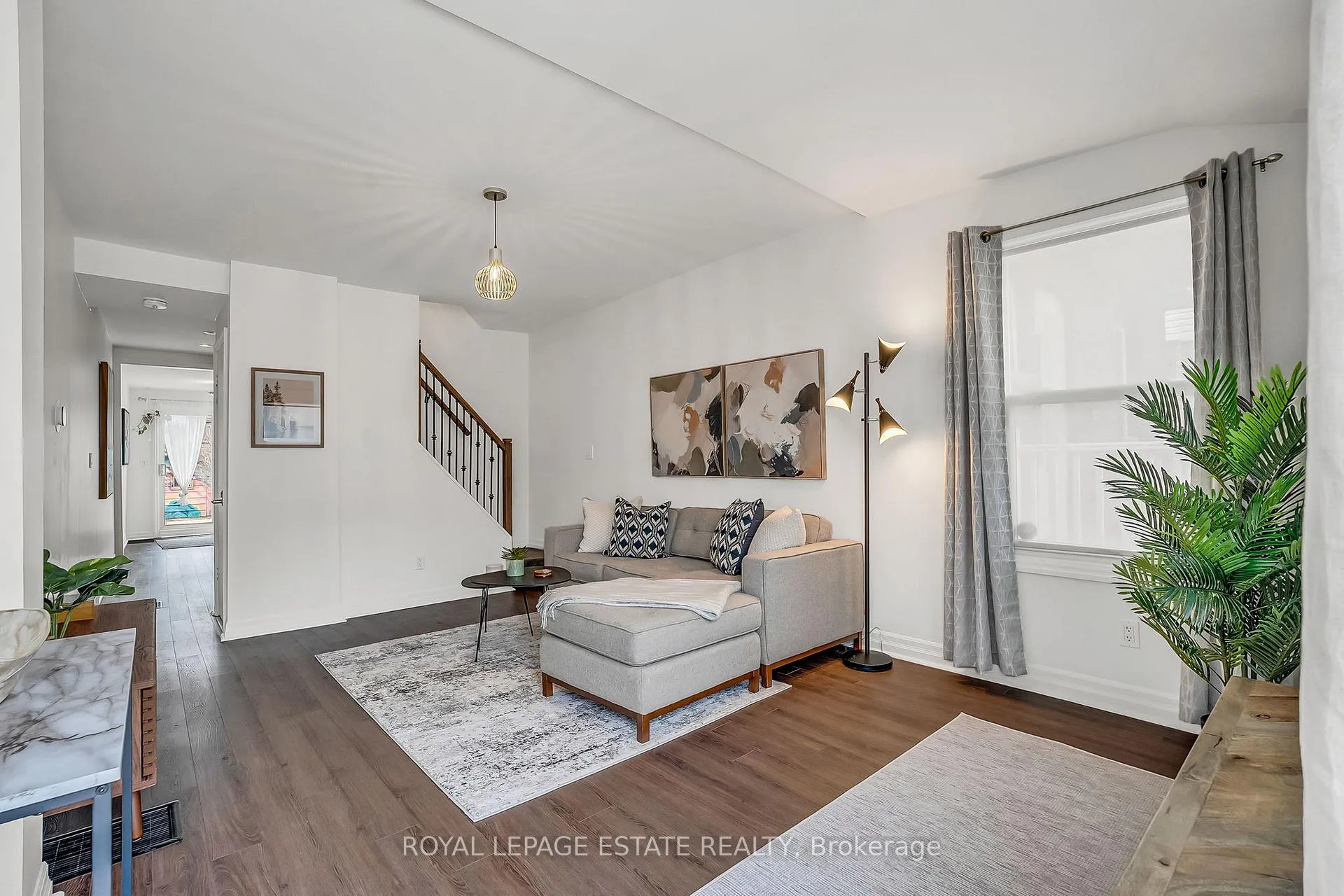 Photo 8 of 240 Cedarvale Avenue, Toronto, Woodbine-Lumsden — HOMEH