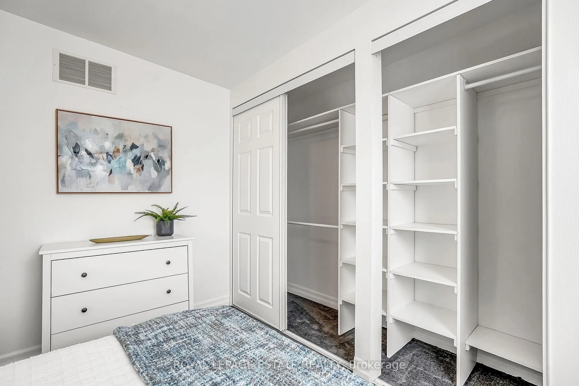 Photo 21 of 240 Cedarvale Avenue, Toronto, Woodbine-Lumsden — HOMEH