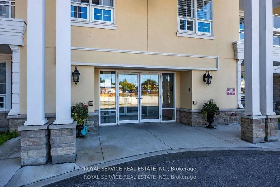 Photo 4 of Unit 220, 21 Brookhouse Drive, Clarington, Newcastle — HOMEH