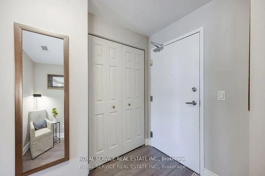 Photo 6 of Unit 220, 21 Brookhouse Drive, Clarington, Newcastle — HOMEH