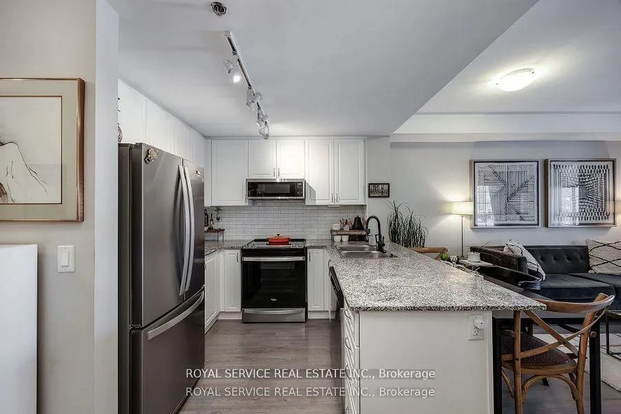 Photo 12 of Unit 220, 21 Brookhouse Drive, Clarington, Newcastle — HOMEH