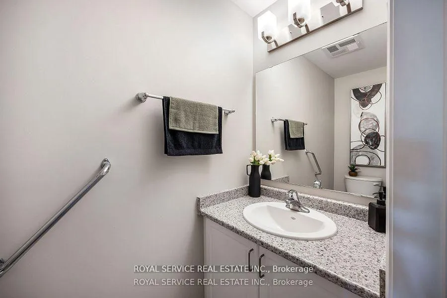 Photo 28 of Unit 220, 21 Brookhouse Drive, Clarington, Newcastle — HOMEH