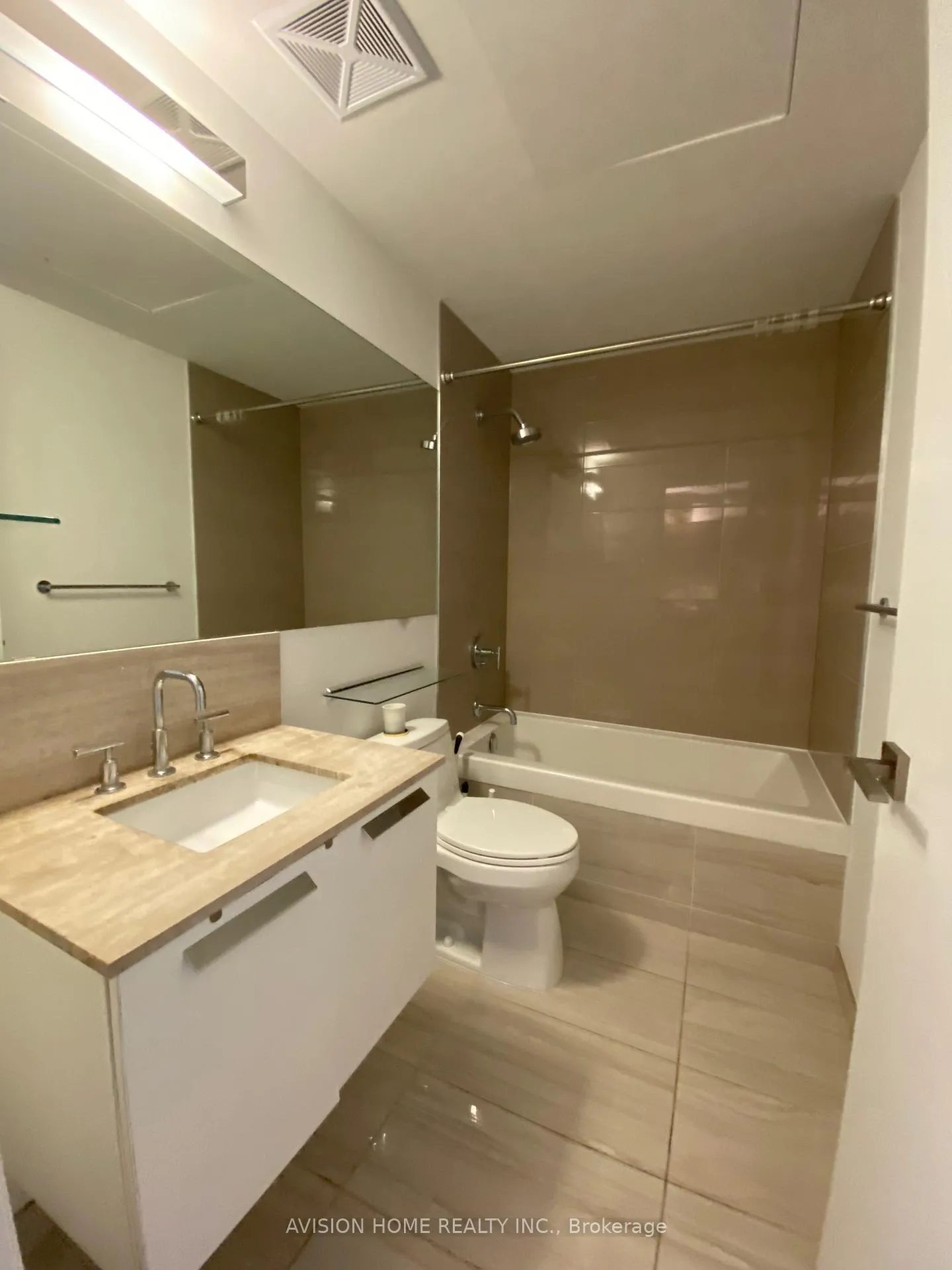 Photo 9 of Unit 1407, 50 Charles Street, Toronto, Church-Yonge Corridor — HOMEH