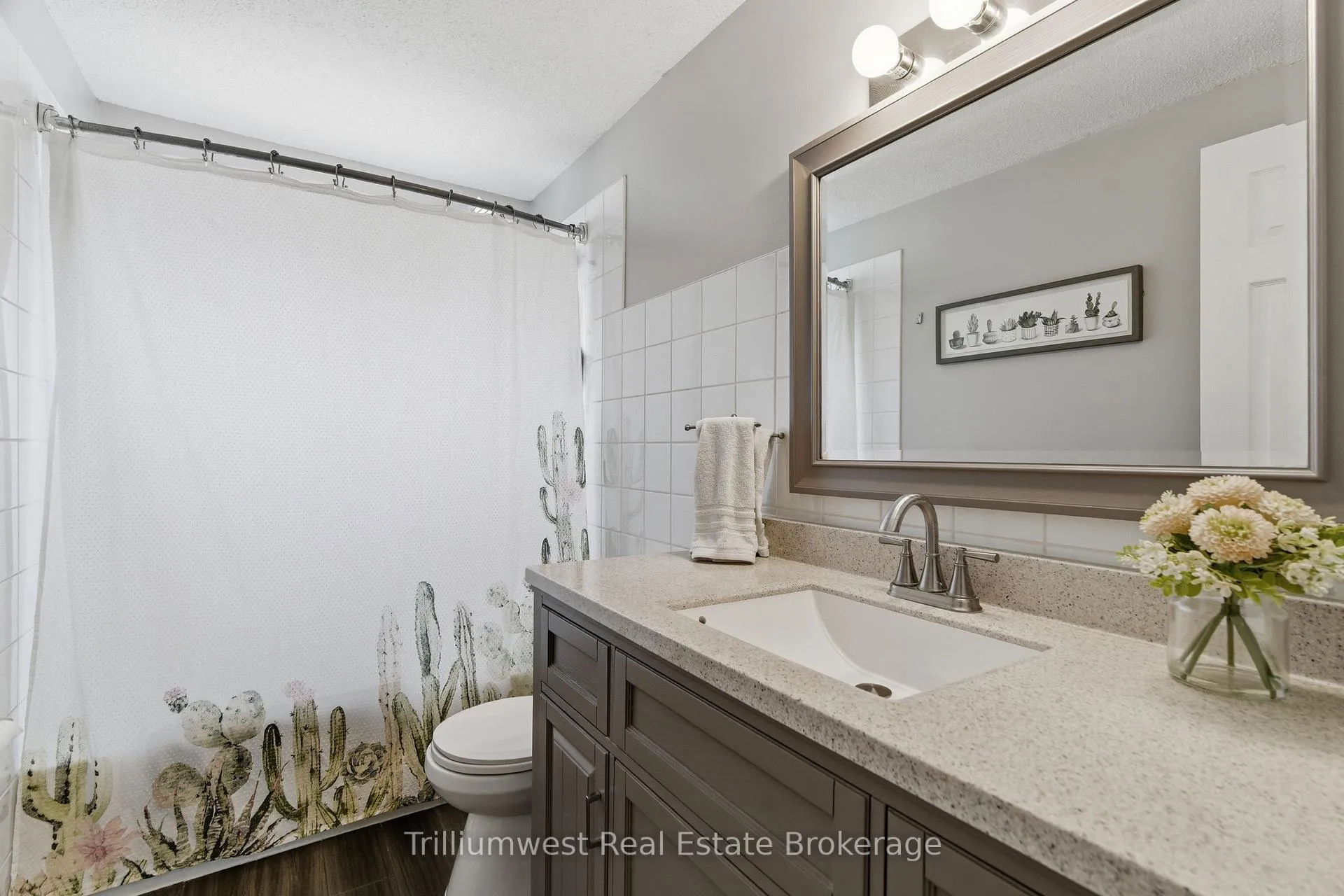 Photo 24 of 6 Broken Oak Crescent, Kitchener, Forest Heights — HOMEH