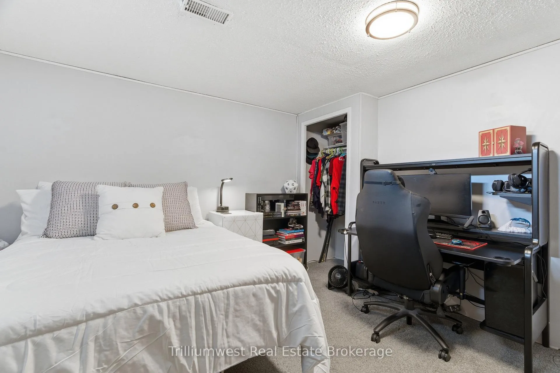 Photo 30 of 6 Broken Oak Crescent, Kitchener, Forest Heights — HOMEH