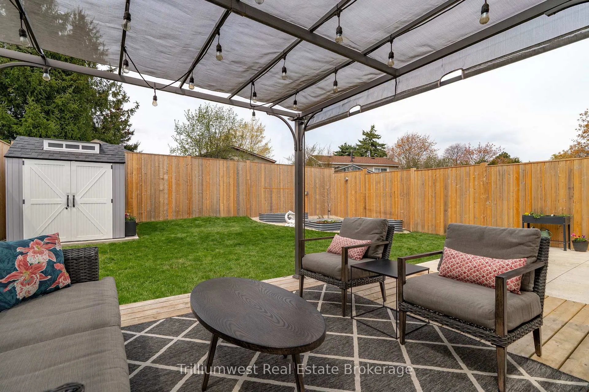 Photo 36 of 6 Broken Oak Crescent, Kitchener, Forest Heights — HOMEH