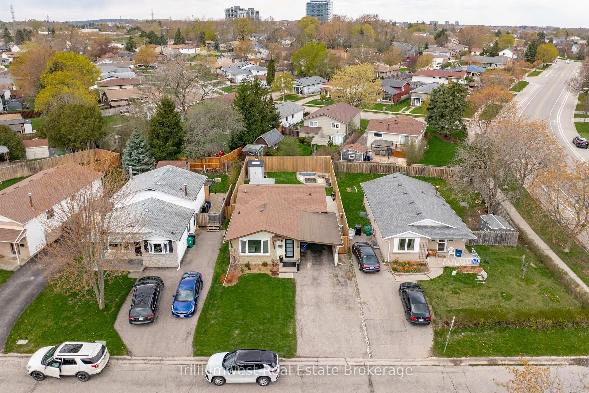 Photo 40 of 6 Broken Oak Crescent, Kitchener, Forest Heights — HOMEH