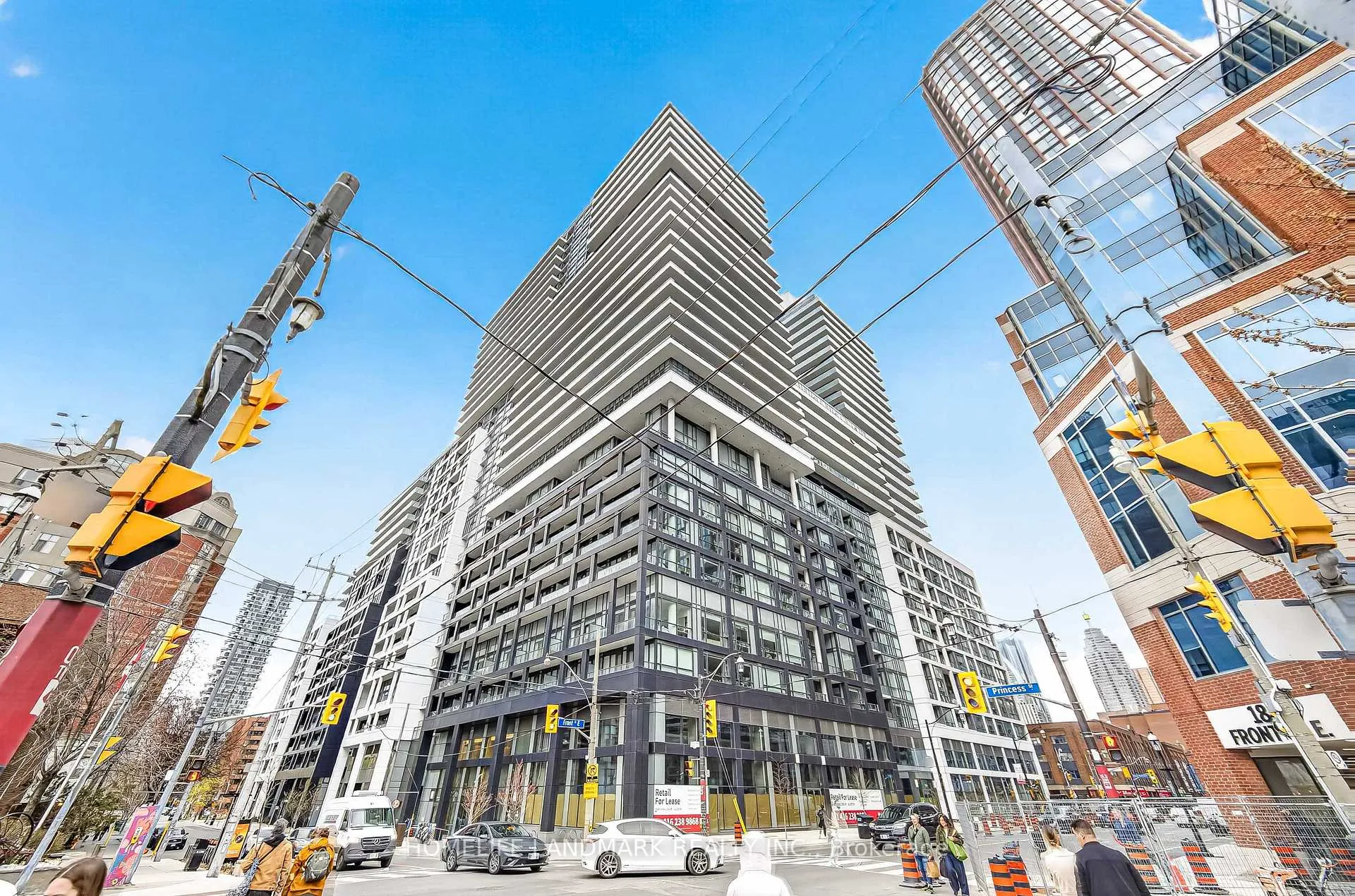 Front of Unit 2811, 70 Princess Street