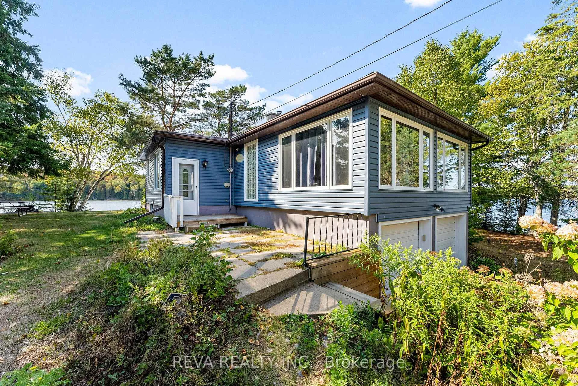 Photo 2 of 32 Lake View Lane, Faraday — HOMEH