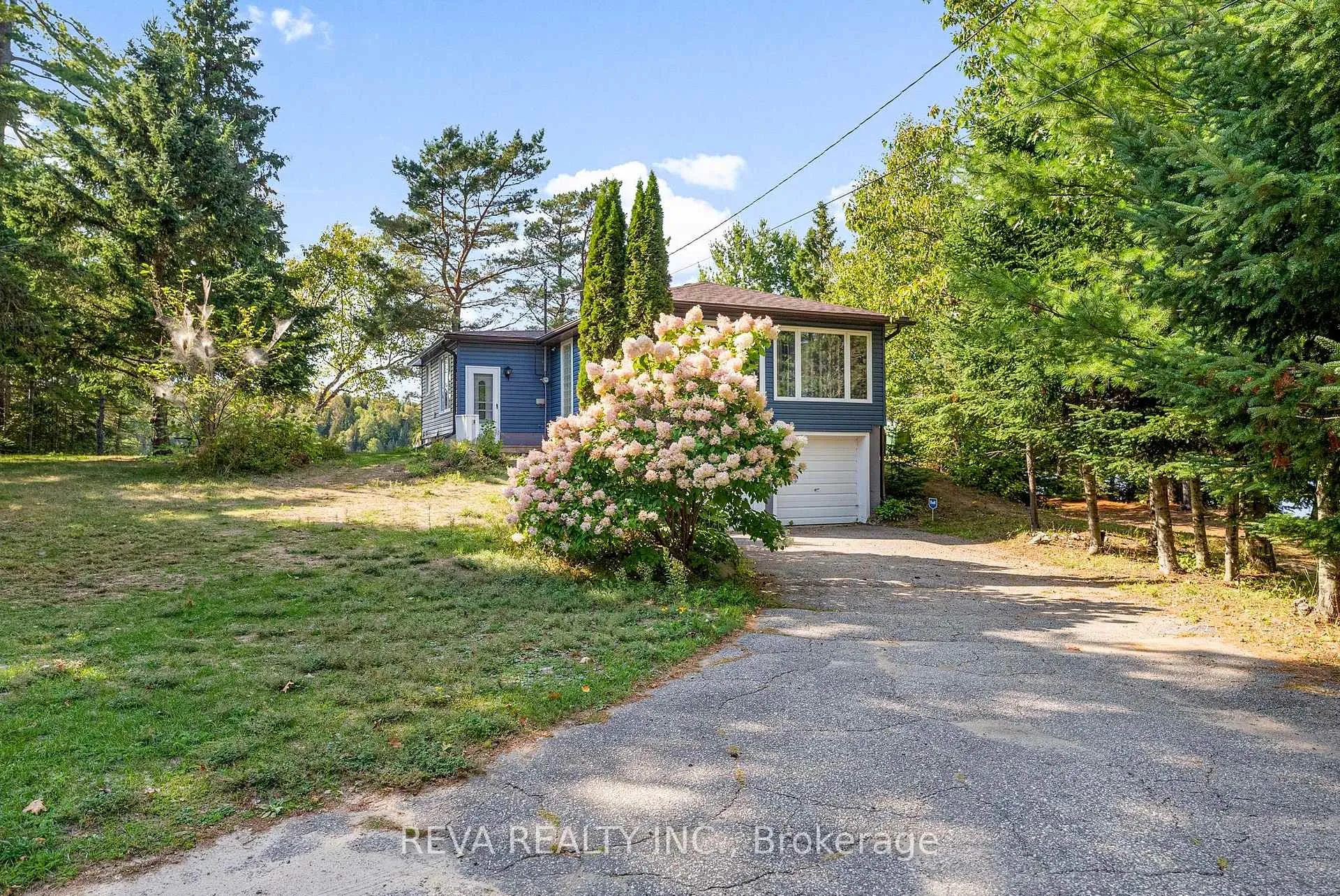 Photo 3 of 32 Lake View Lane, Faraday — HOMEH