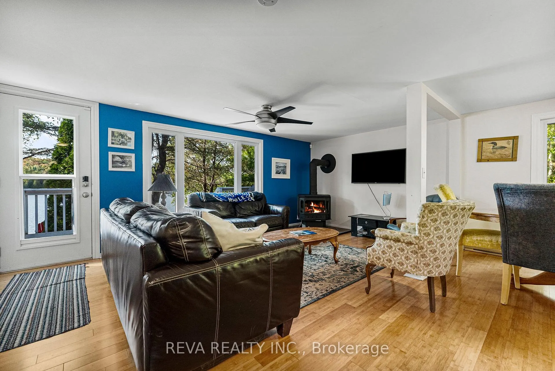 Photo 12 of 32 Lake View Lane, Faraday — HOMEH