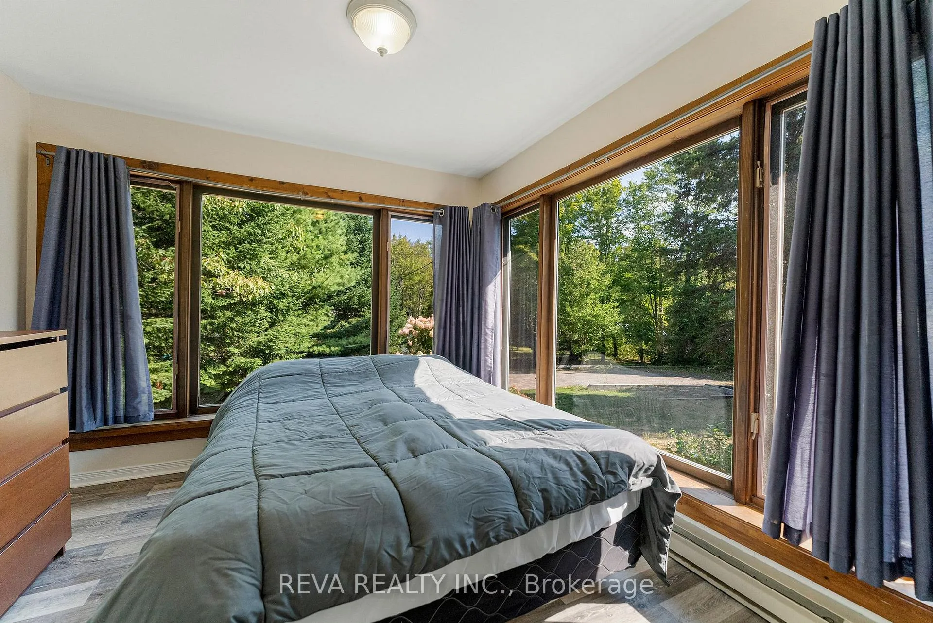 Photo 19 of 32 Lake View Lane, Faraday — HOMEH