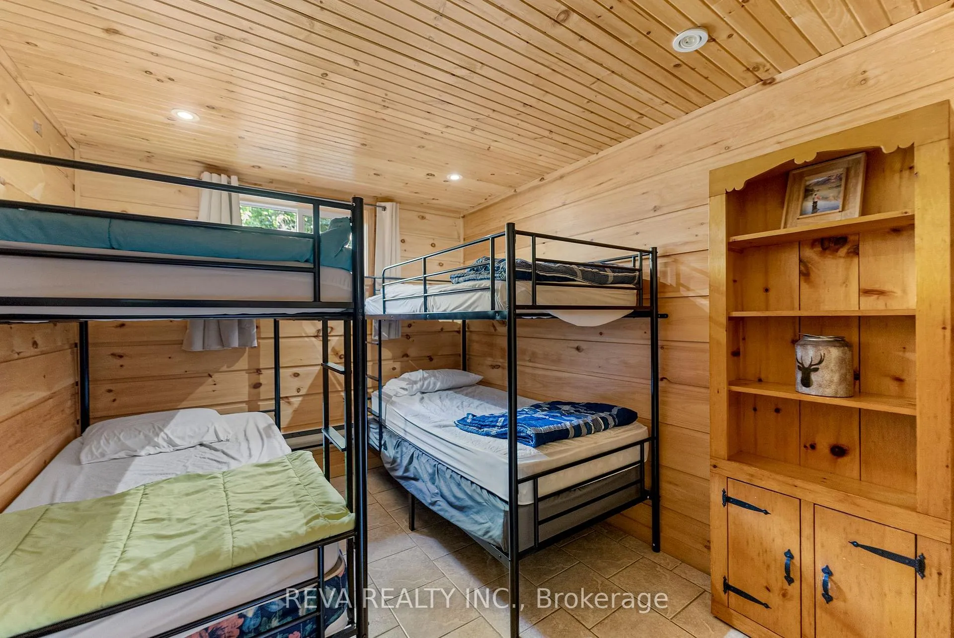Photo 21 of 32 Lake View Lane, Faraday — HOMEH