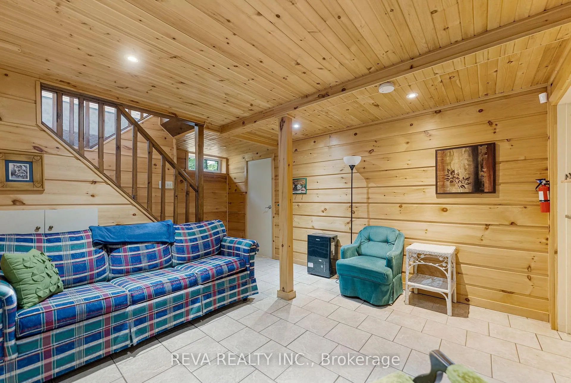 Photo 29 of 32 Lake View Lane, Faraday — HOMEH