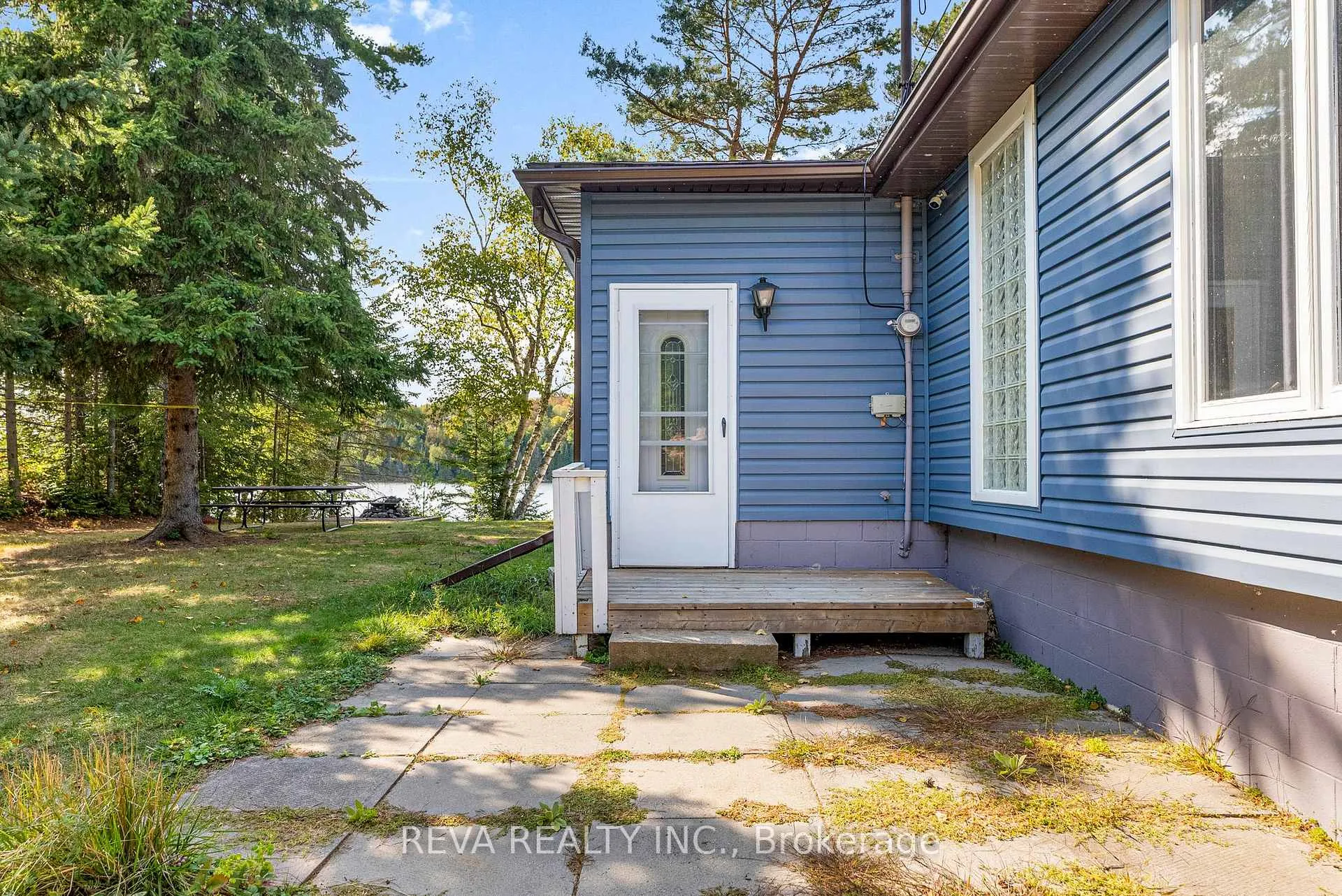 Photo 34 of 32 Lake View Lane, Faraday — HOMEH