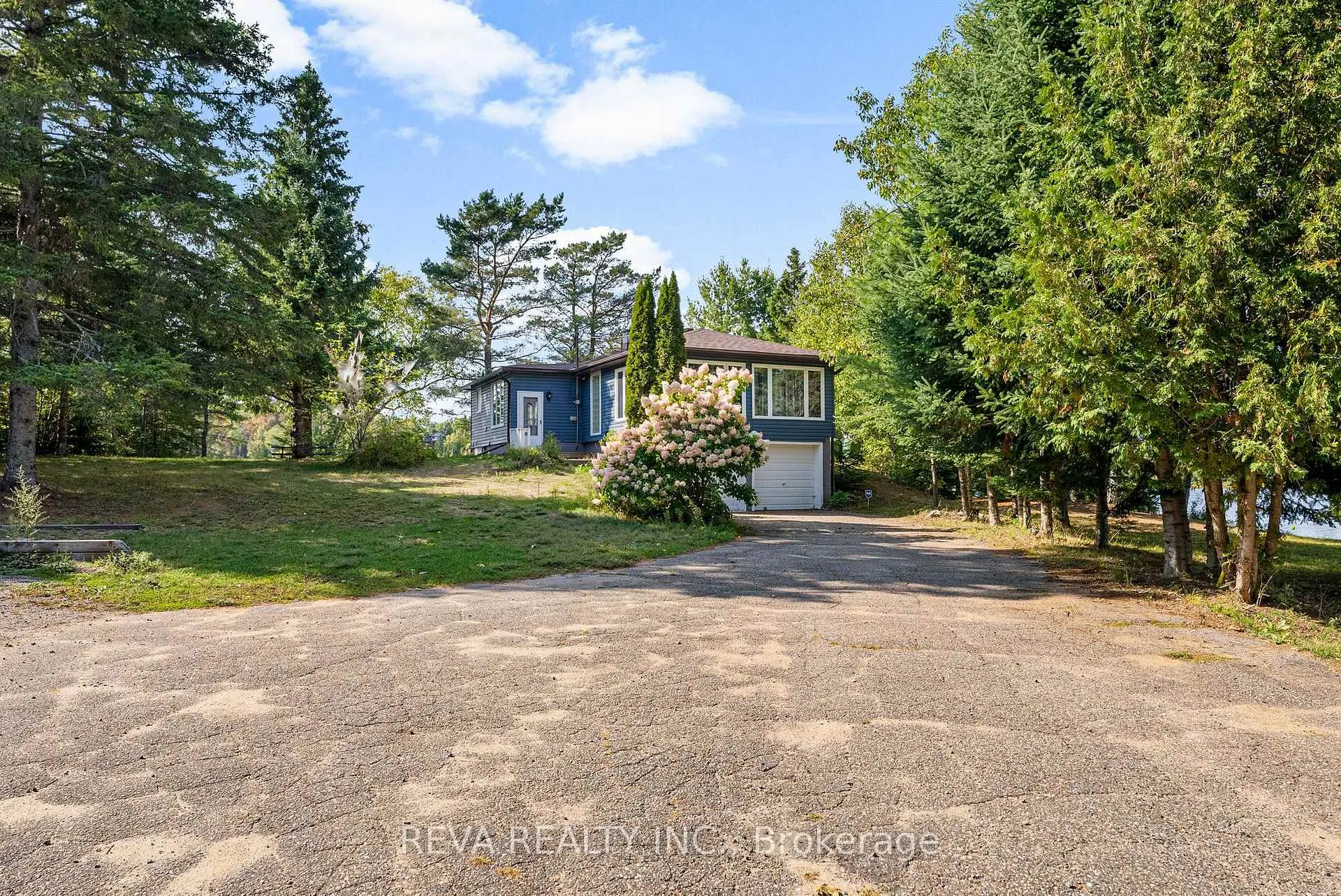 Photo 43 of 32 Lake View Lane, Faraday — HOMEH