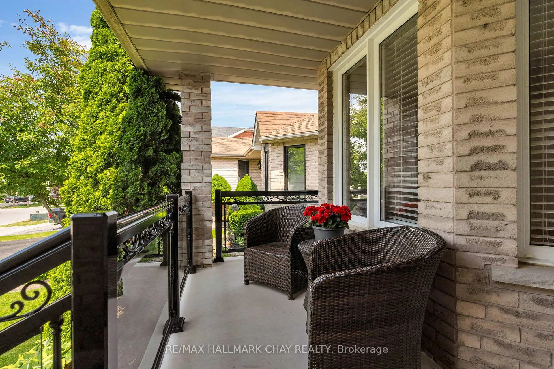 Photo 3 of 57 Violet Street, Barrie, Holly — HOMEH